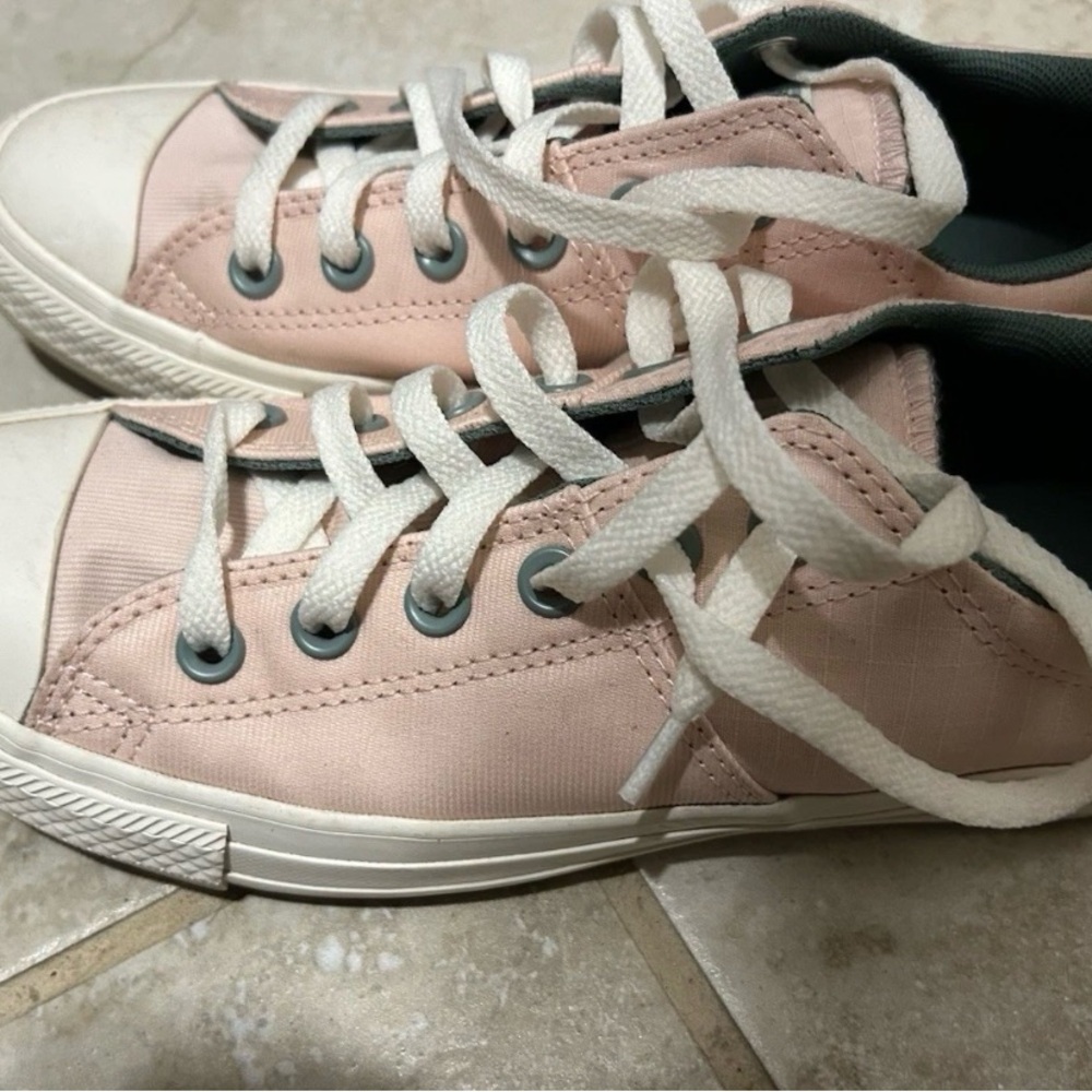 Converse Unisex Chuck Taylor All Star Madison Ox Low Canvas Shoes Size 8